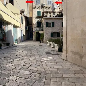 Ante - Diocletian's Palace Split